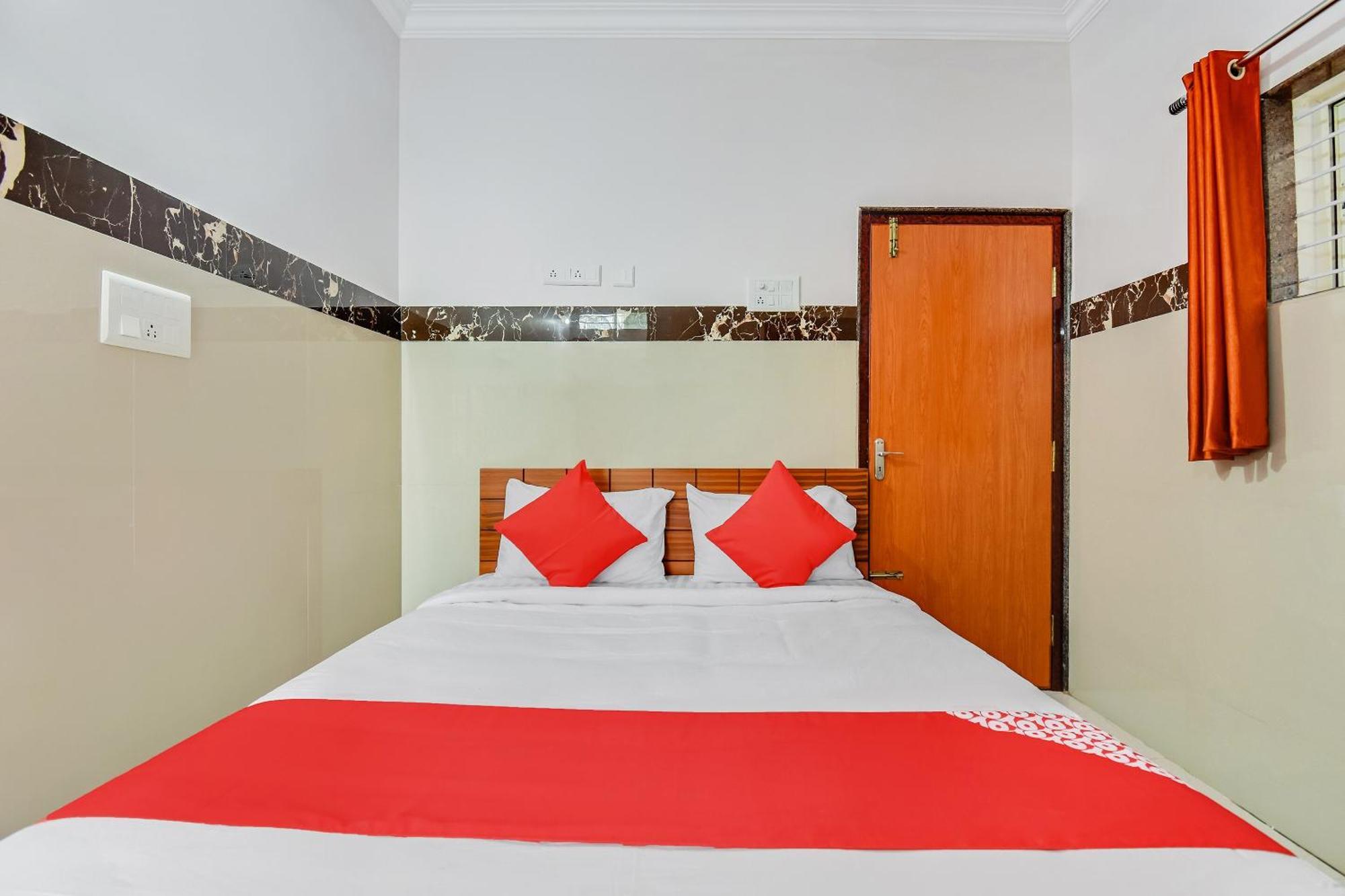 Hotel O Sri Sai Guru Comforts Yelahanka Екстериор снимка