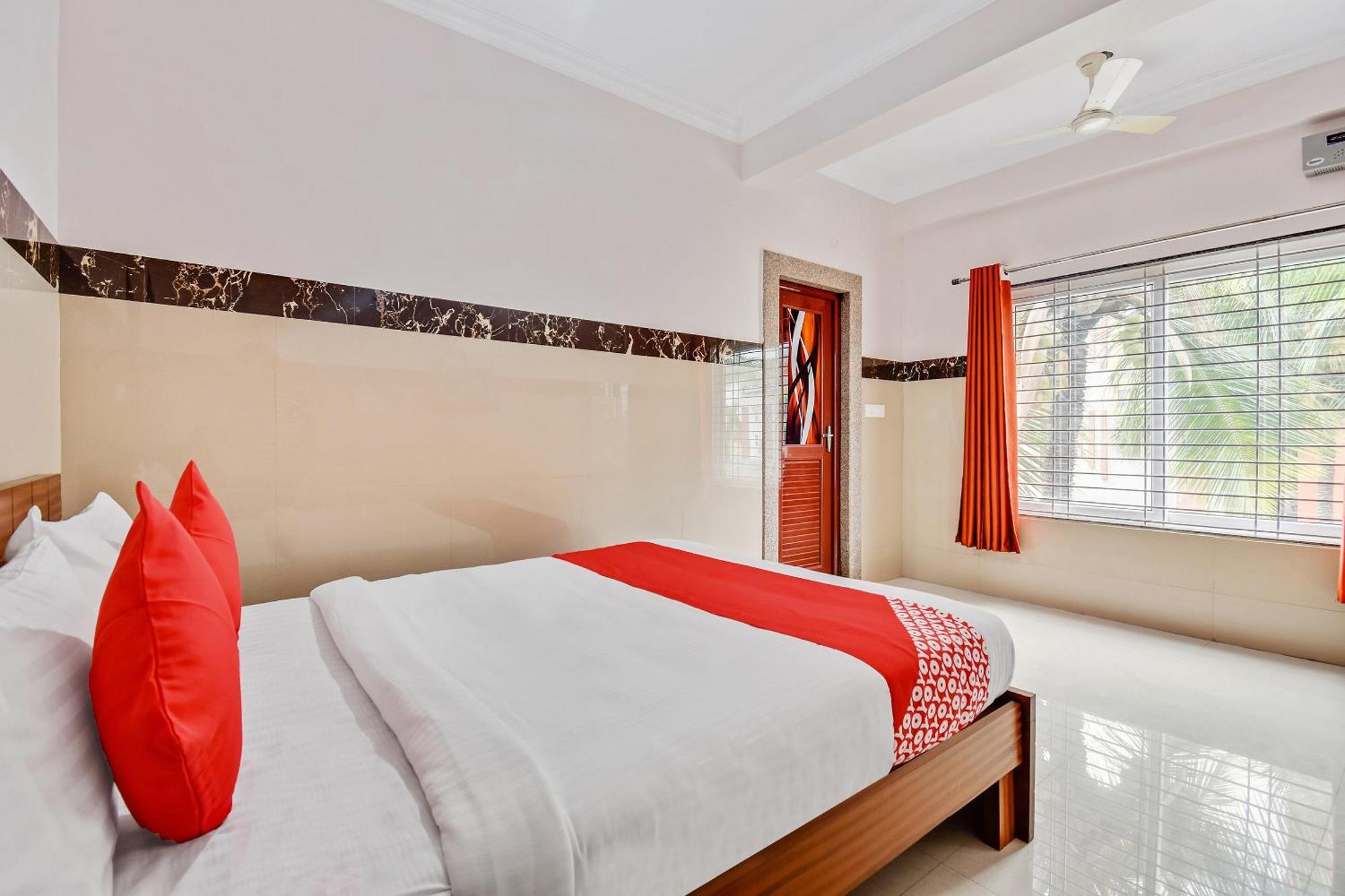 Hotel O Sri Sai Guru Comforts Yelahanka Екстериор снимка