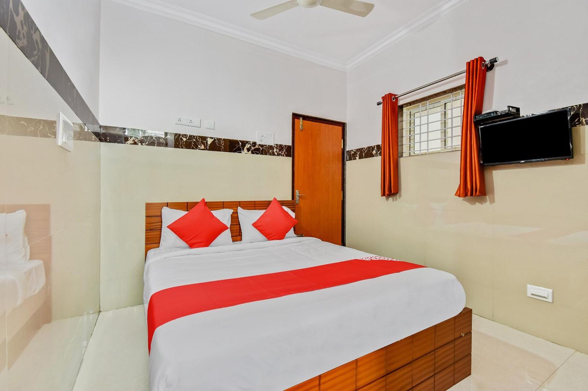 Hotel O Sri Sai Guru Comforts Yelahanka Екстериор снимка