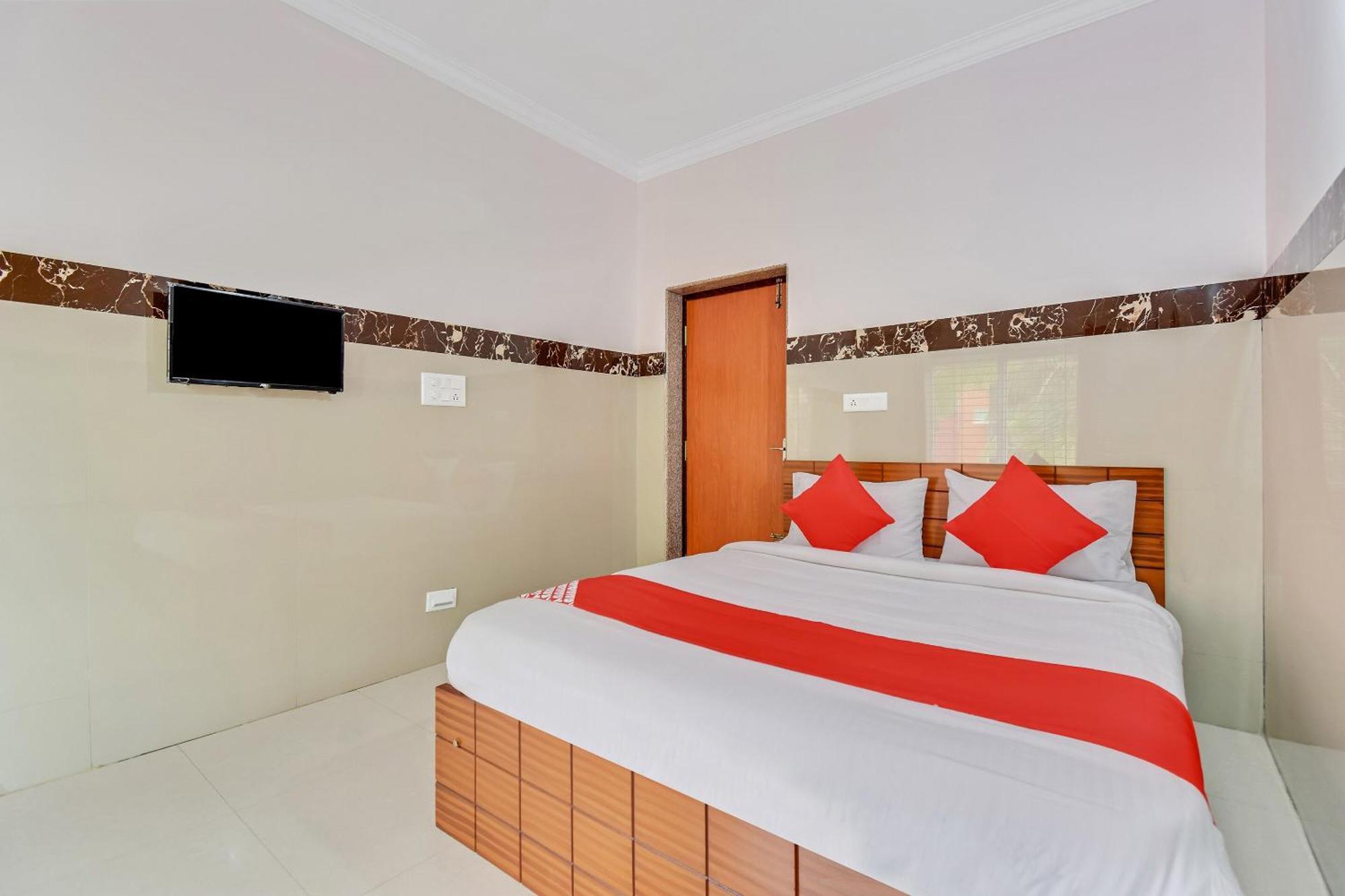 Hotel O Sri Sai Guru Comforts Yelahanka Екстериор снимка