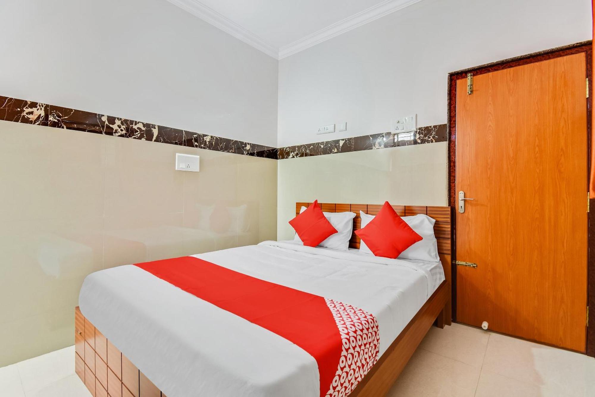 Hotel O Sri Sai Guru Comforts Yelahanka Екстериор снимка